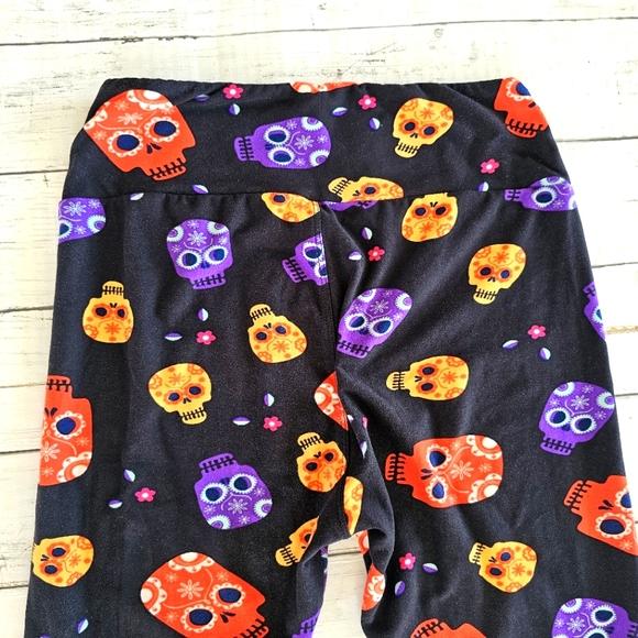 Lularoe Halloween Goth Sugar Skull Black, Purple & Orange Butter Soft Leggings - Picture 8 of 13